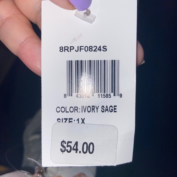 NWT 1X Beautiful Floral Dress w/ Necklace - Picture 6 of 6